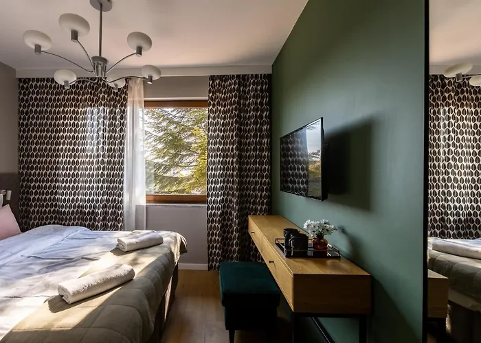 Przytulia 3* אולשטין